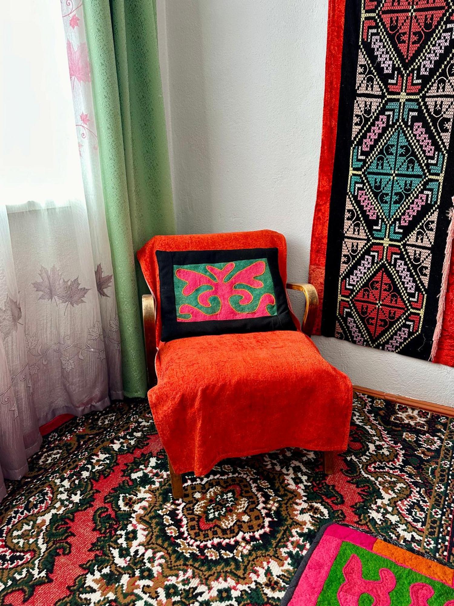 Kayyr Guest House Orgochor ภายนอก รูปภาพ